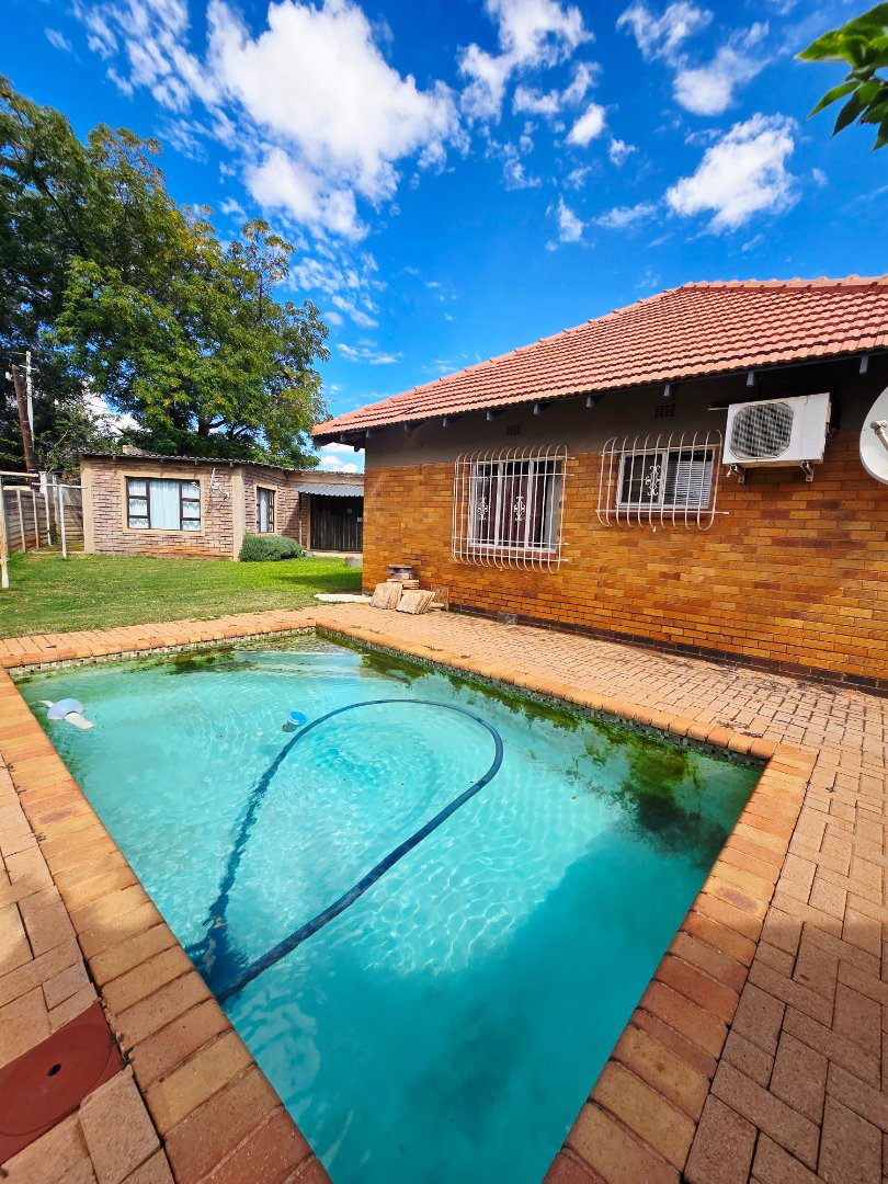 3 Bedroom Property for Sale in Stilfontein Ext 4 North West